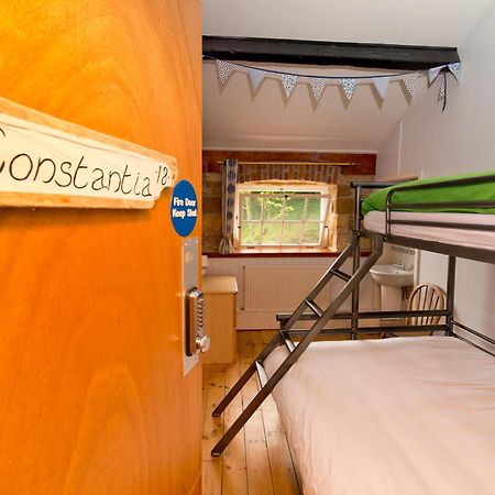 Yha Boggle Hole Hostel Fylingthorpe Exterior photo