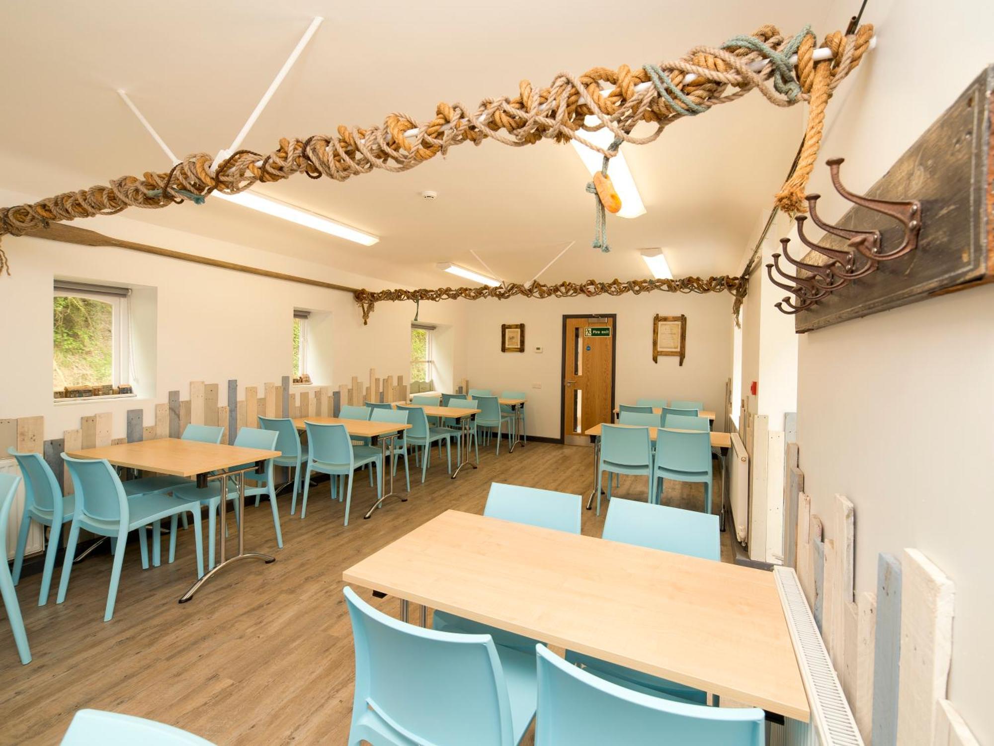 Yha Boggle Hole Hostel Fylingthorpe Exterior photo